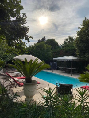 VILLA Spacieuse à Mougins - 10 min de Cannes